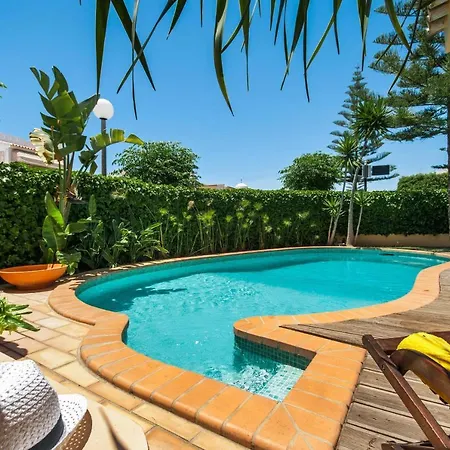 Panama Villa *